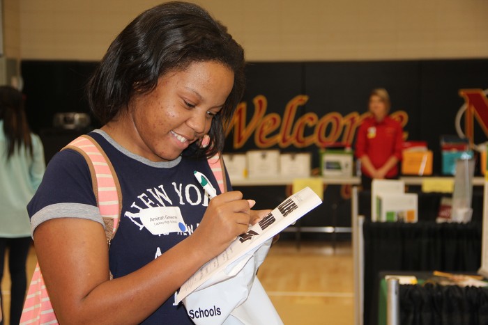 Chas. Co. College Fair draws 137 colleges, universities for student research